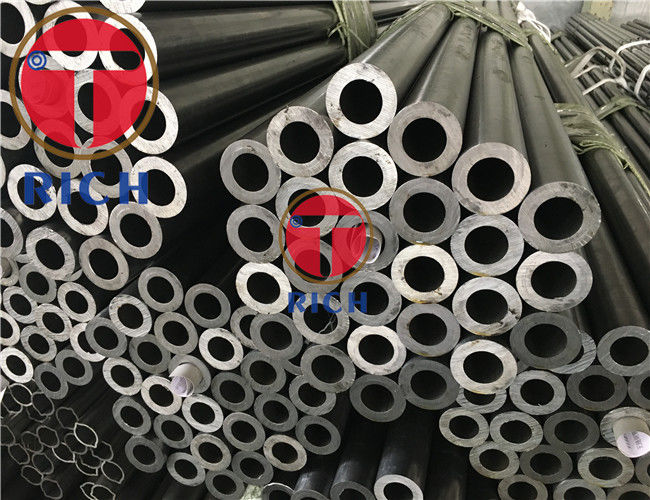Hot Rolled Seamless Steel Tube For Hydraulic Pillar Service , Ss Seamless Pipe No Burr