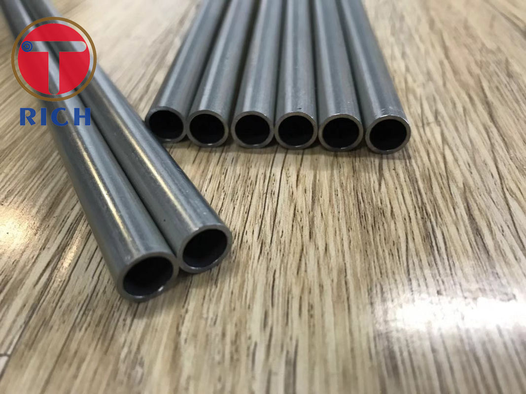 Round Galvanized Seamless Steel Tube 10 X 1 GI Pipe With TS16949 Standard