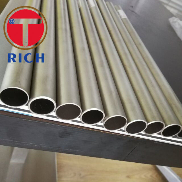 Round Seamless Titanium Pipe Alloy Steel Pipe For Condenser / Stainless Steel Tubing For Heater Exchanger