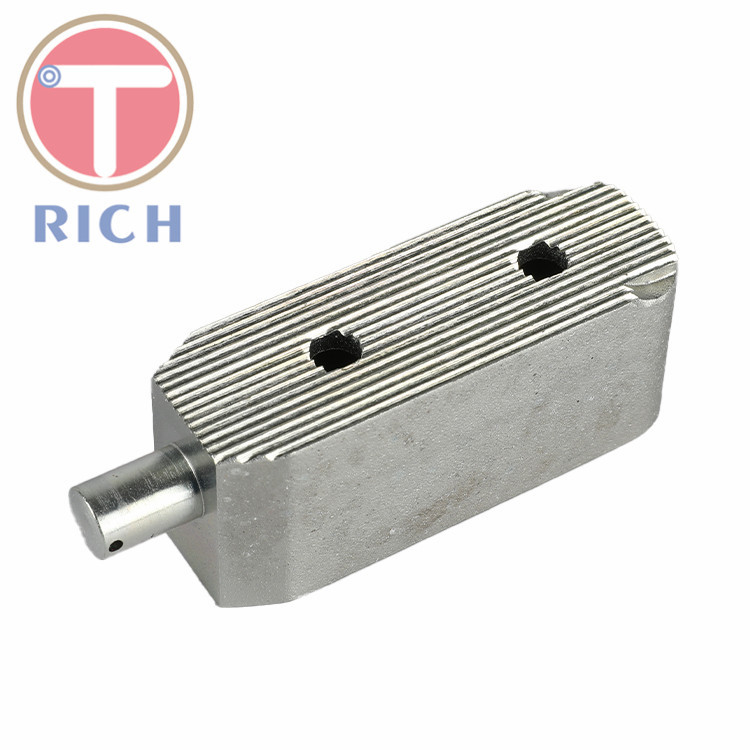 Factory direct sales custom dubai moto body parking brake tail lamp rubber auto parts