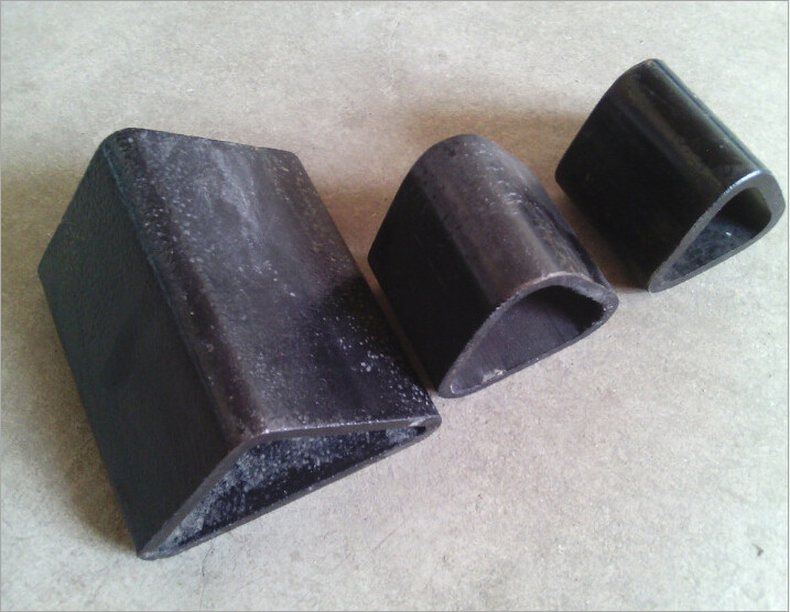 Custom Mechanical Special Steel Pipe Seamless Triangle Steel Tubes ST35 