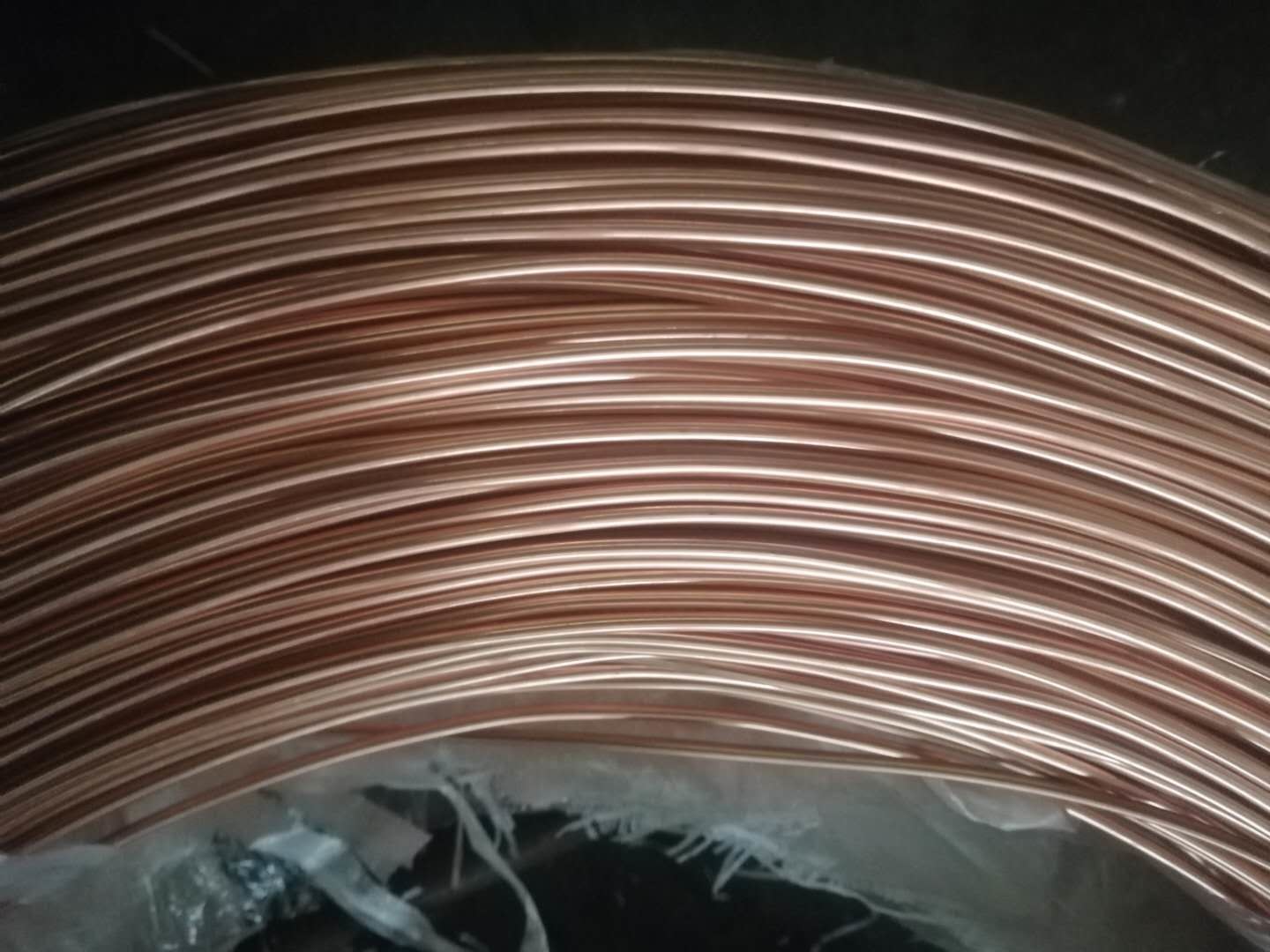 Copper Coating 0.4μM Single 4.76x0.65 Welded Steel Tube
